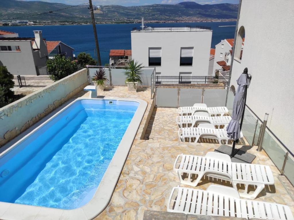 Apartments Sollis Трогир Экстерьер фото